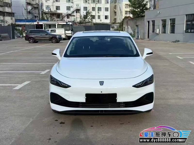 25年荣威D7轿车抵押车出售