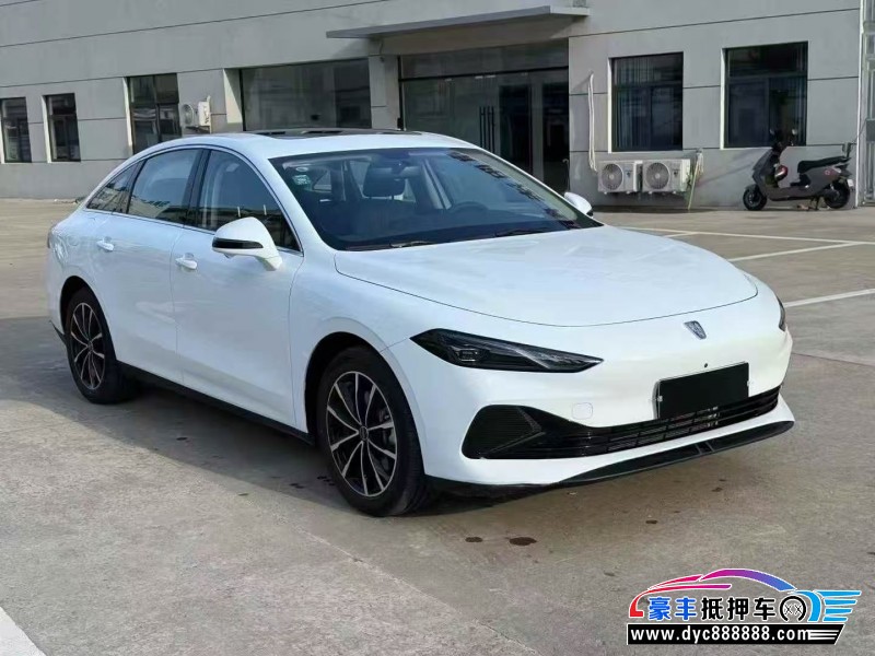 25年荣威D7轿车抵押车出售