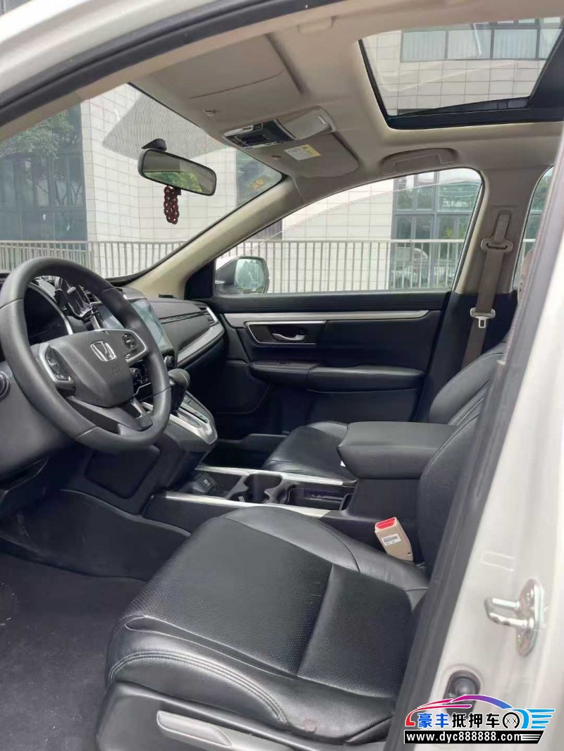 20年本田CR-V轿车抵押车出售