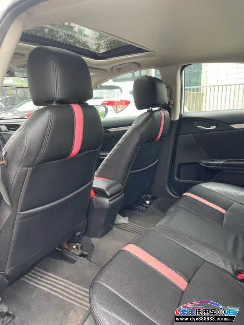 17年本田思域轿车抵押车出售