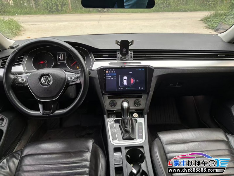 20年大众迈腾轿车抵押车出售