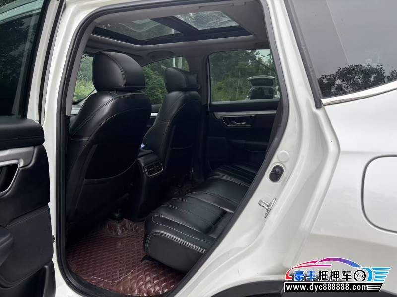 19年本田CR-V轿车抵押车出售