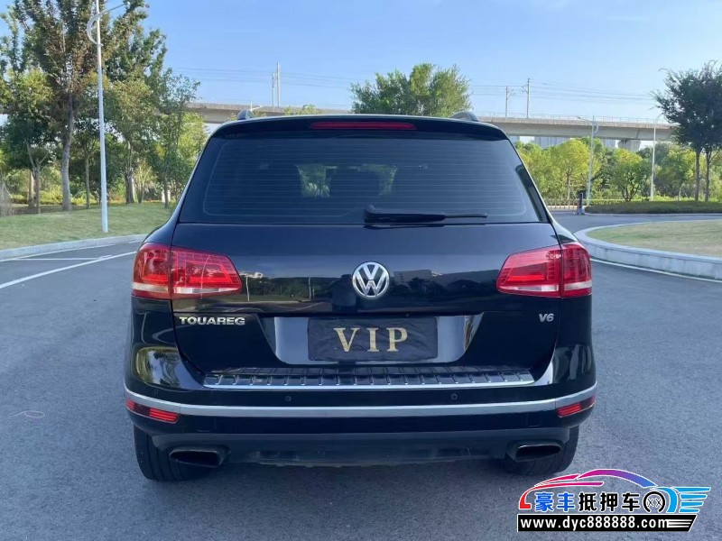 17年大众途锐轿车抵押车出售