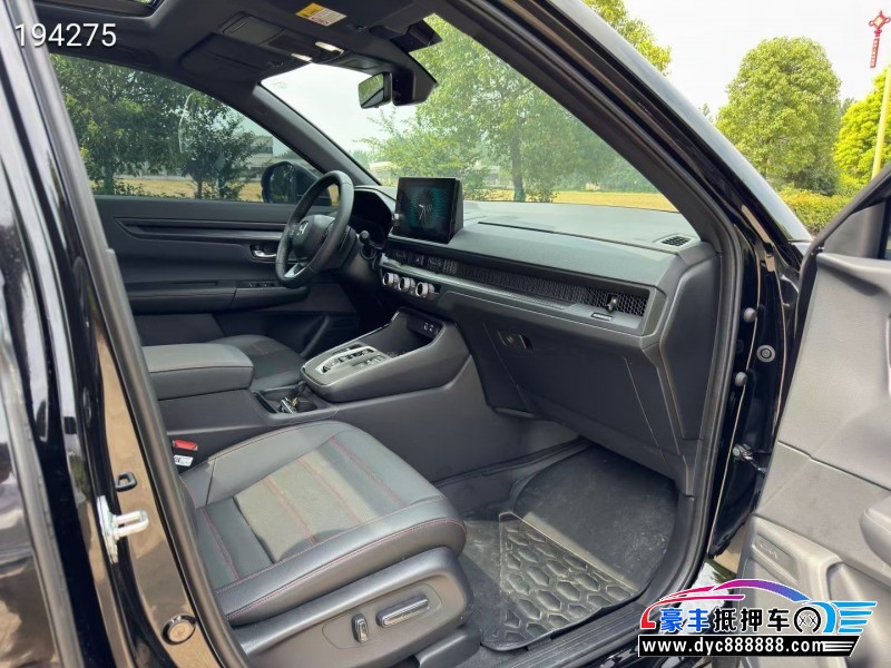 25年本田CR-V轿车抵押车出售