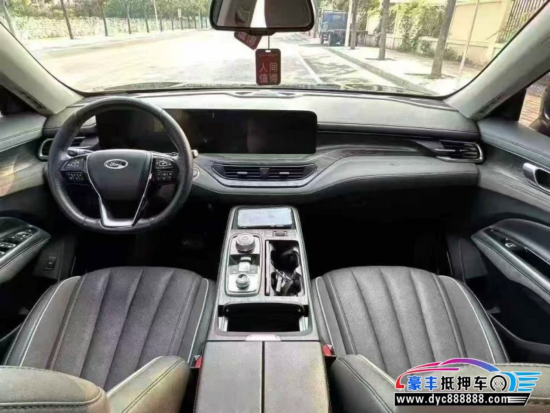 23年福特领裕轿车抵押车出售