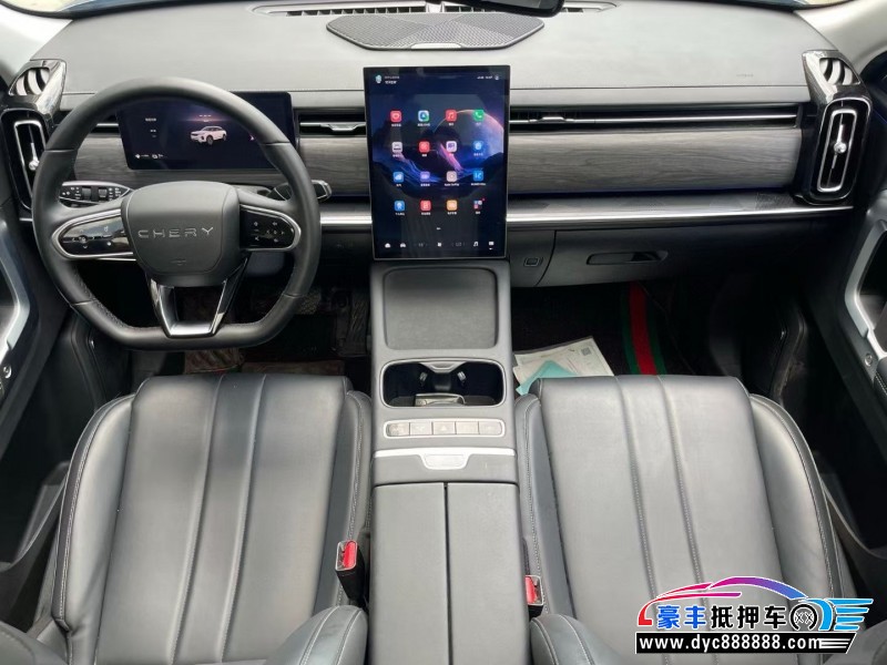 25年奇瑞瑞虎7轿车抵押车出售