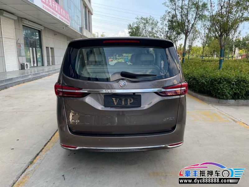 23年别克GL8轿车抵押车出售