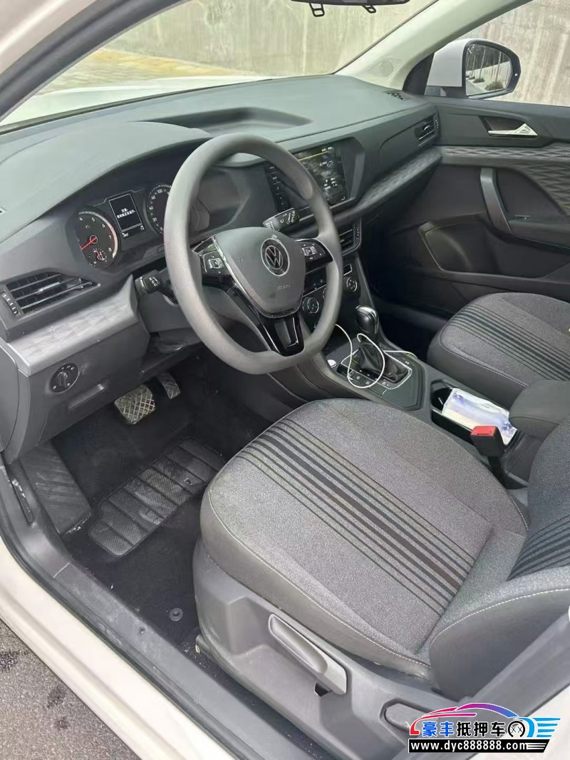 21年大众途岳轿车抵押车出售