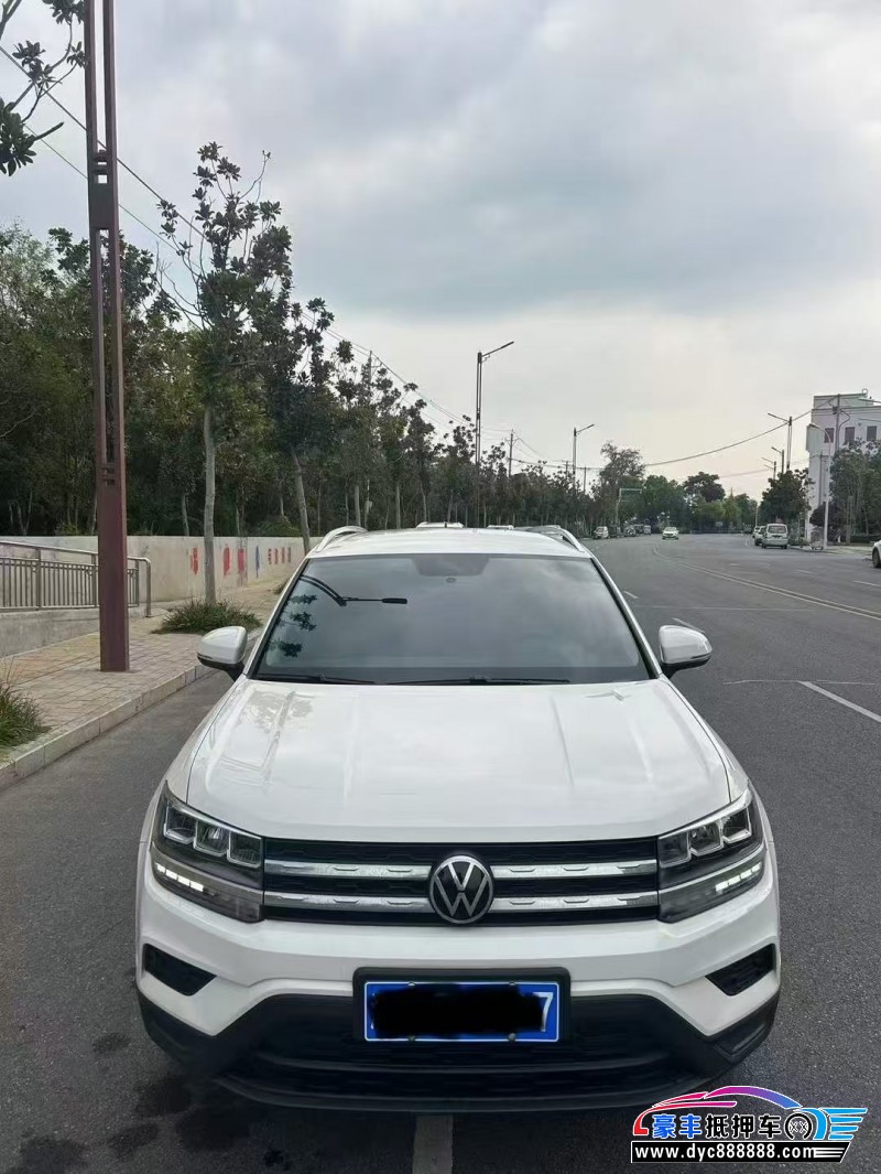 21年大众途岳轿车抵押车出售