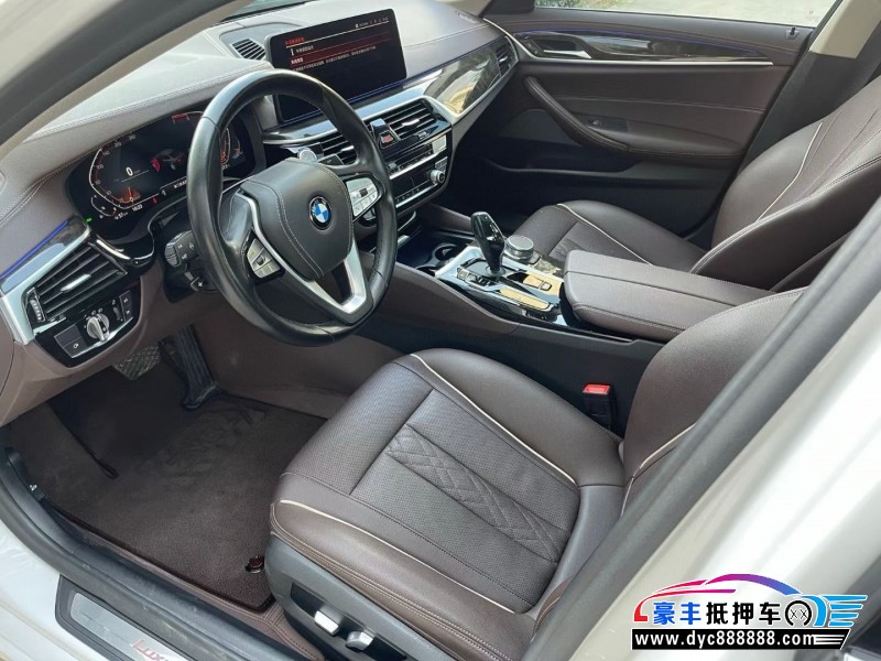 21年宝马5系轿车抵押车出售