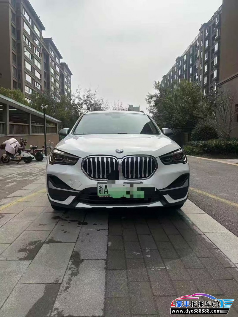 21年宝马X1轿车抵押车出售