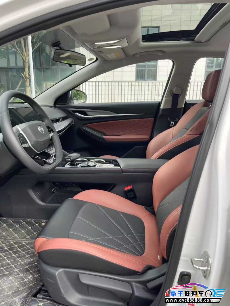 24年长安逸动轿车抵押车出售