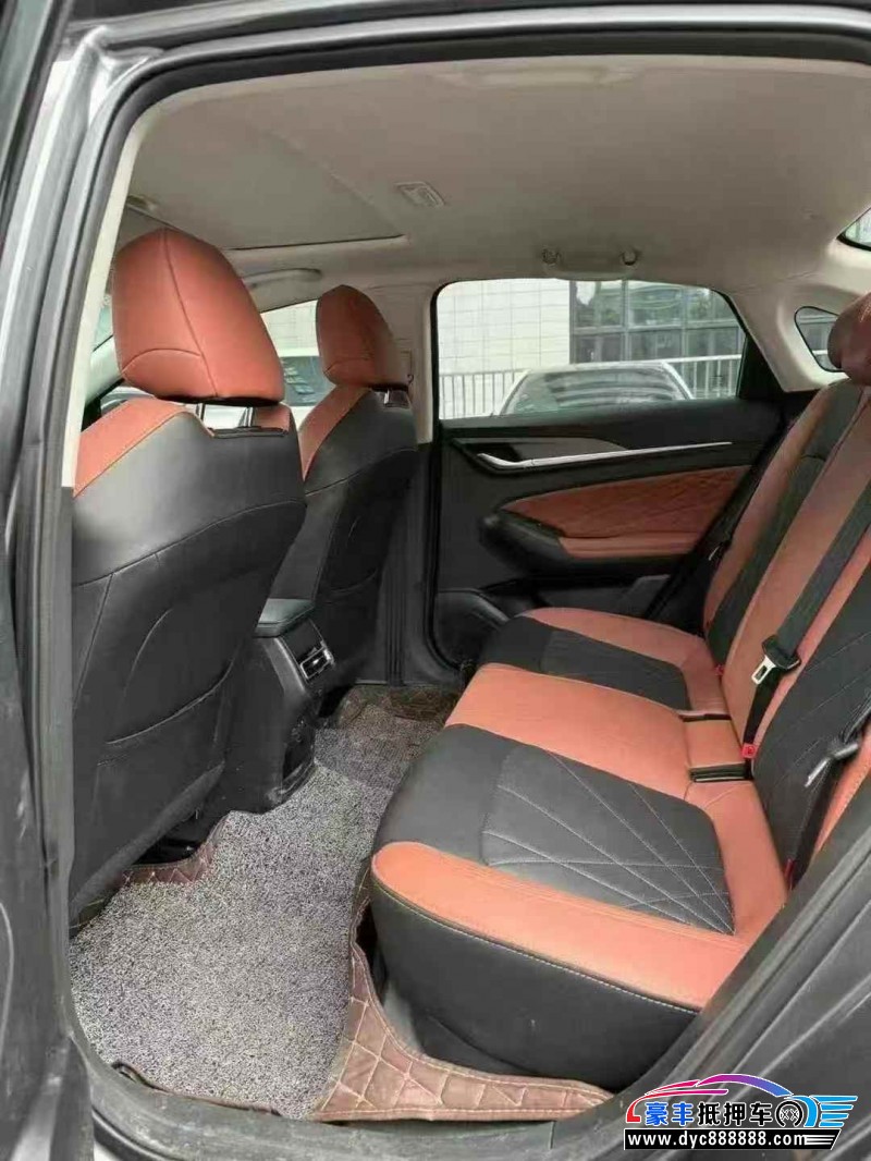 23年长安逸动轿车抵押车出售