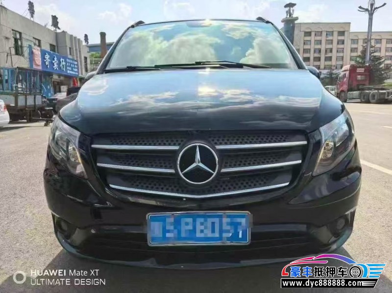 19年奔驰威霆轿车抵押车出售