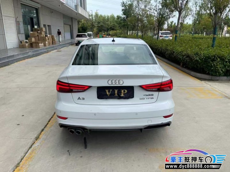 20年奥迪A3轿车抵押车出售