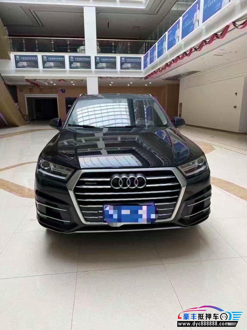 17年奥迪Q7轿车抵押车出售