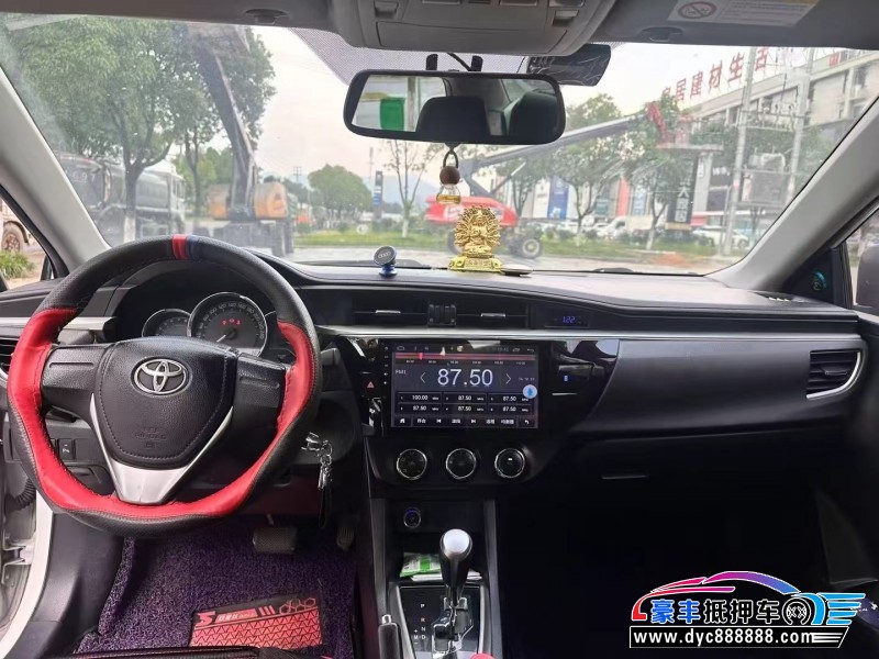 16年丰田雷凌轿车抵押车出售