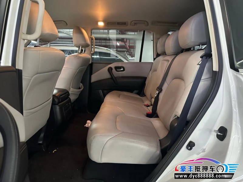 17年日产途乐轿车抵押车出售