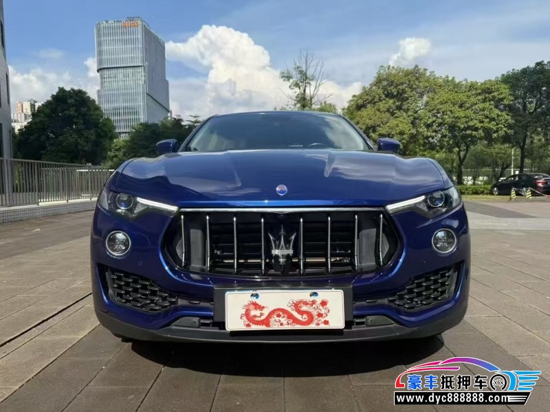 18年玛莎拉蒂莱万特轿车抵押车出售