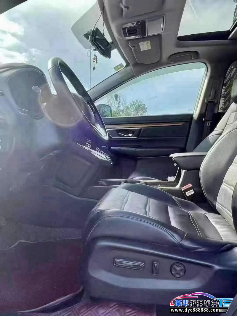 20年本田CR-V轿车抵押车出售