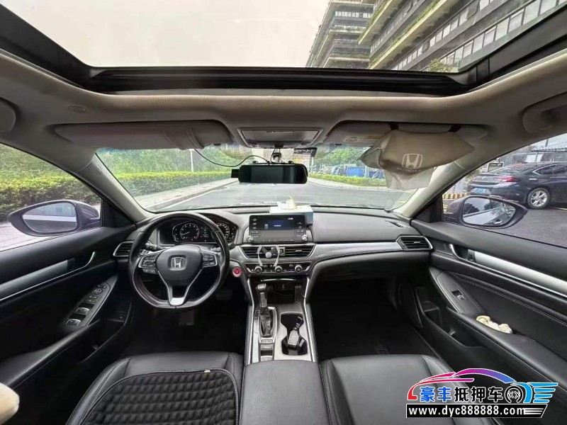 21年本田雅阁轿车抵押车出售