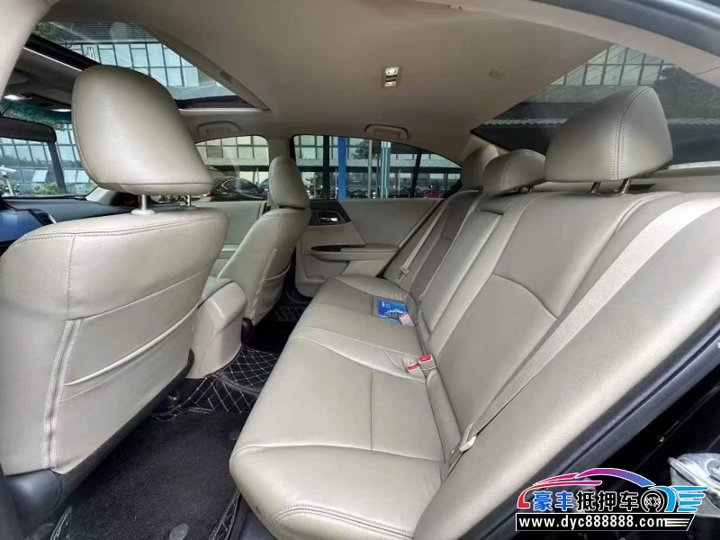 15年本田雅阁轿车抵押车出售