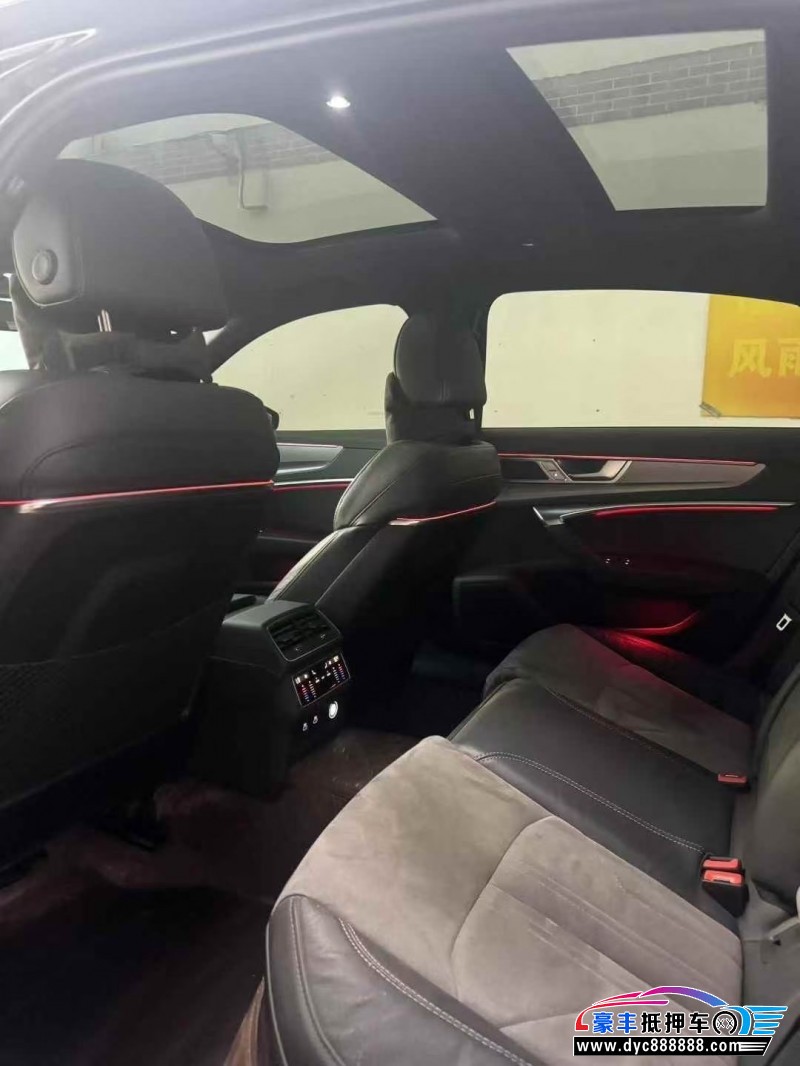 22年奥迪A6L轿车抵押车出售