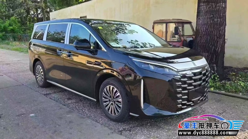 25年比亚迪夏轿车抵押车出售