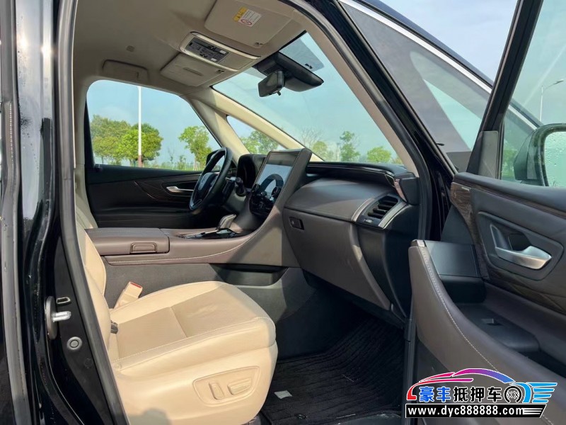 25年丰田威尔法轿车抵押车出售