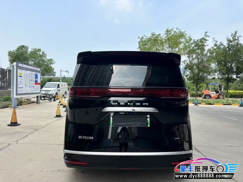 25年腾势D9轿车抵押车出售