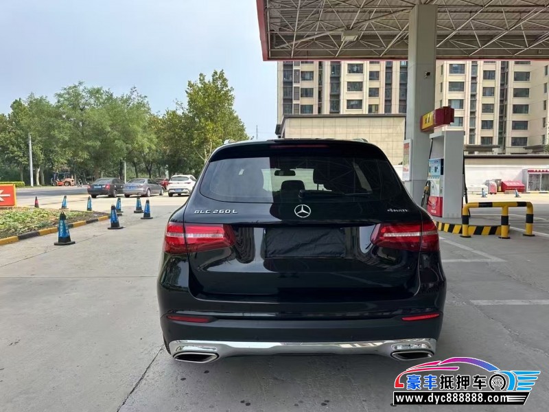 19年奔驰GLC轿车抵押车出售