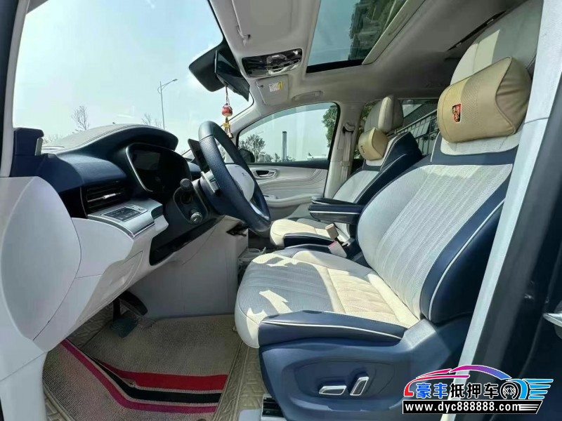 22年荣威imax8轿车抵押车出售