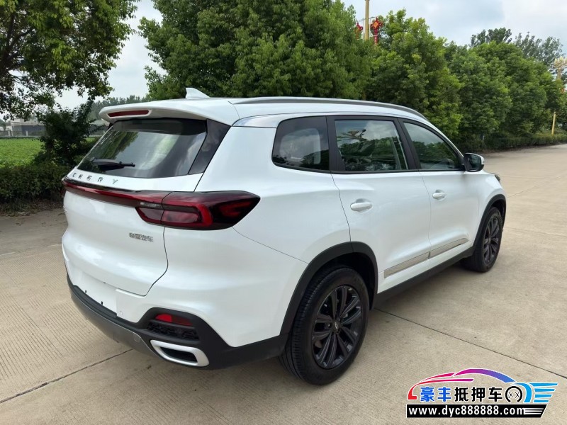 25年奇瑞瑞虎8轿车抵押车出售