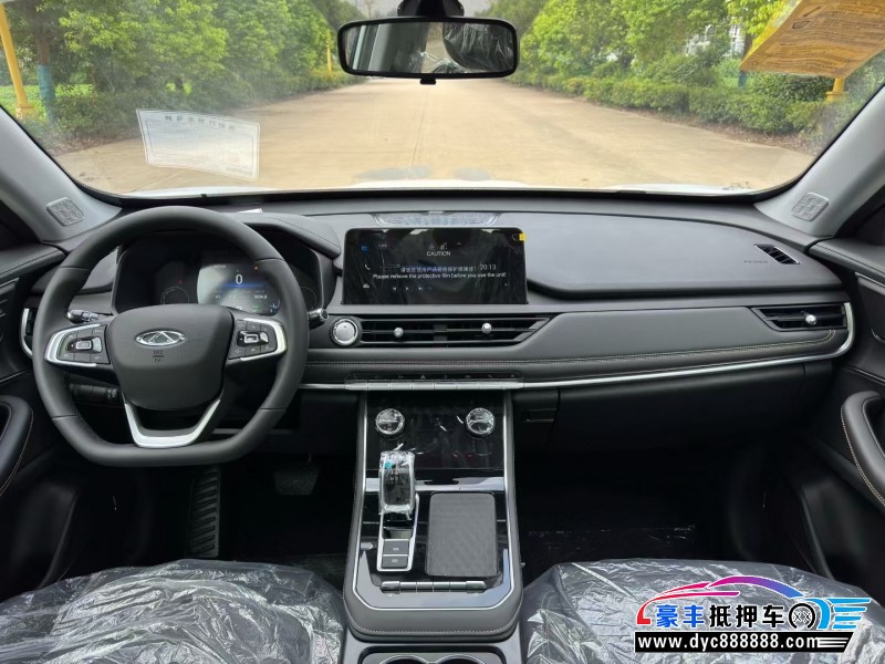 25年奇瑞瑞虎8轿车抵押车出售