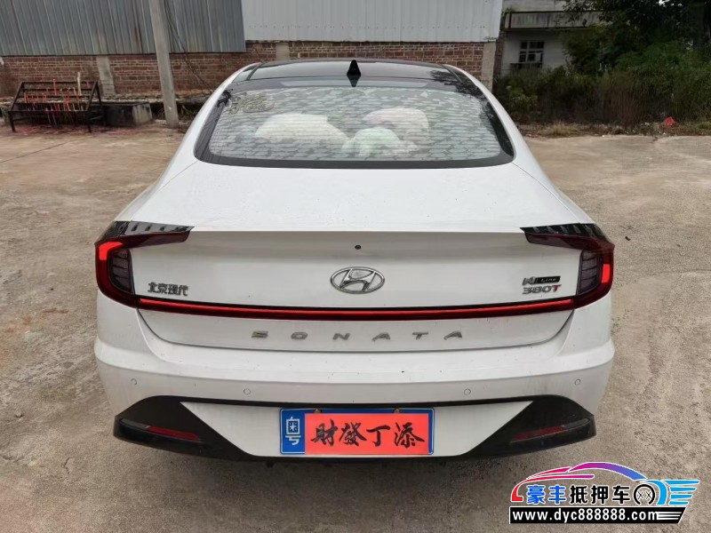 21年现代索纳塔轿车抵押车出售