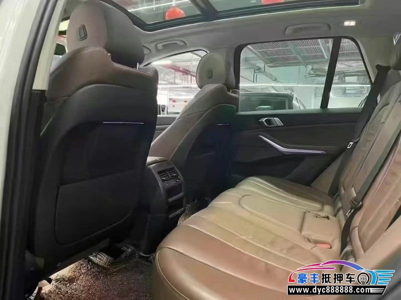 19年宝马X5轿车抵押车出售