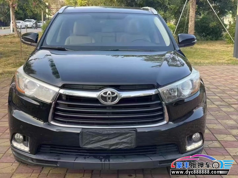 16年丰田汉兰达轿车抵押车出售