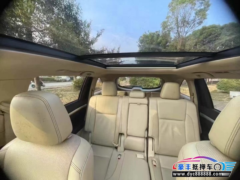 16年丰田汉兰达轿车抵押车出售