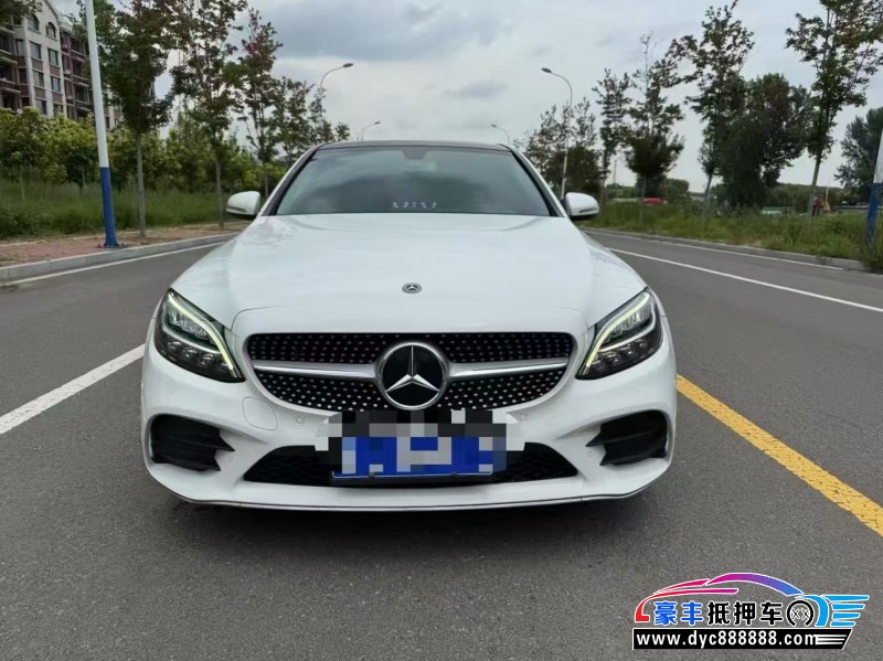 19年奔驰C轿车抵押车出售