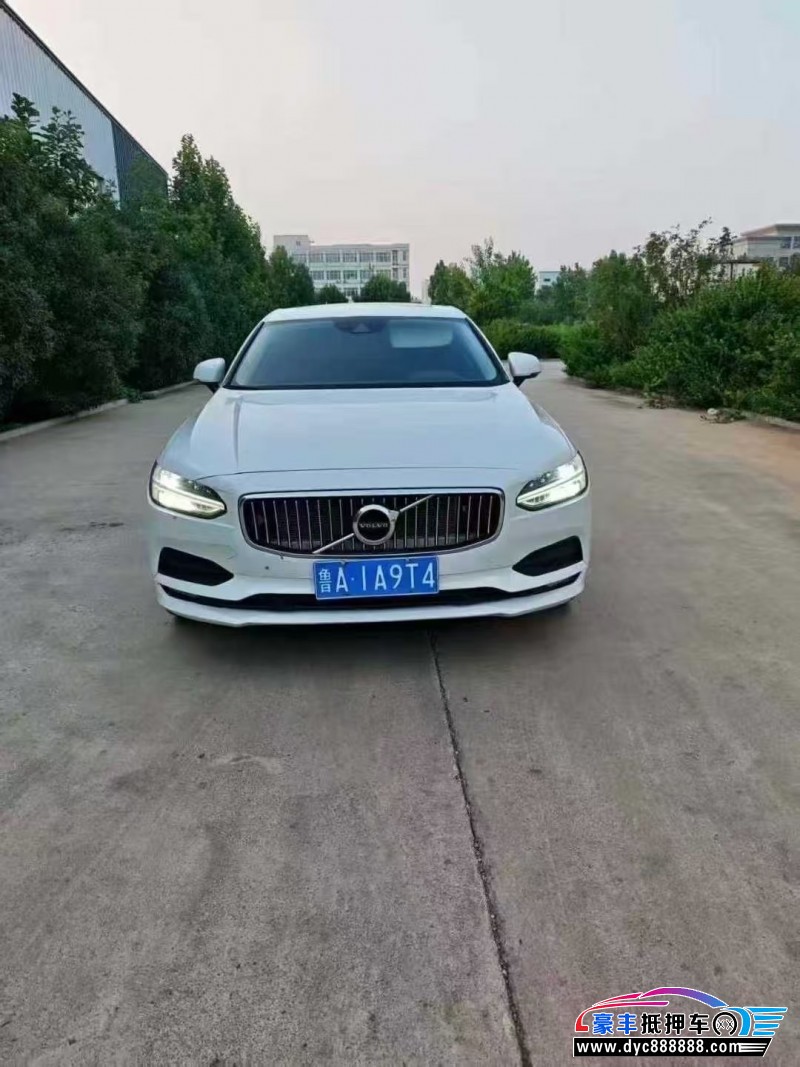 18年沃尔沃S90轿车抵押车出售