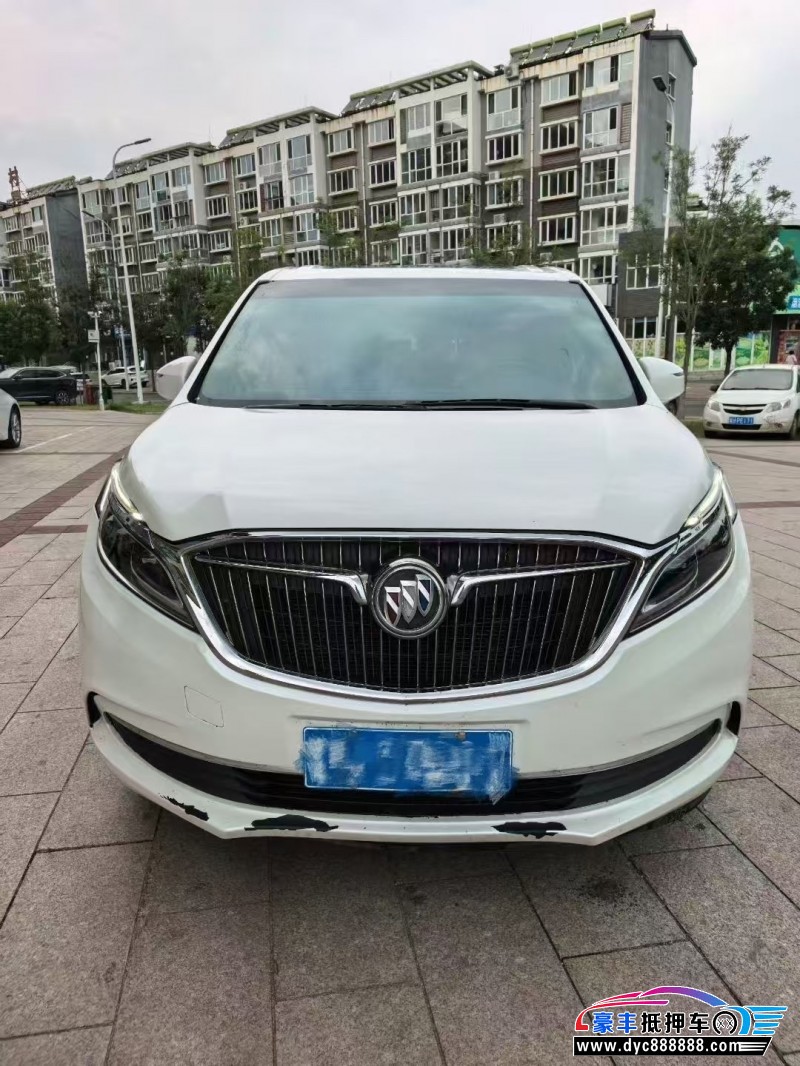 17年别克GL8轿车抵押车出售