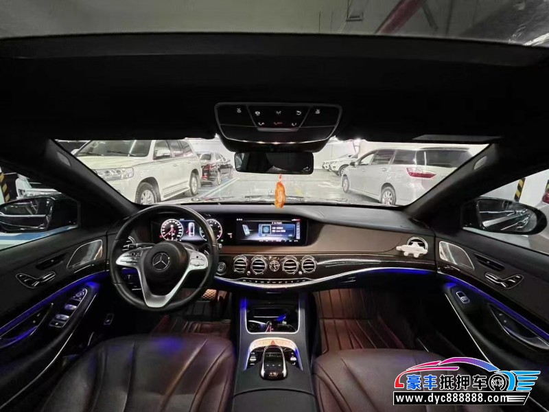 18年奔驰S轿车抵押车出售