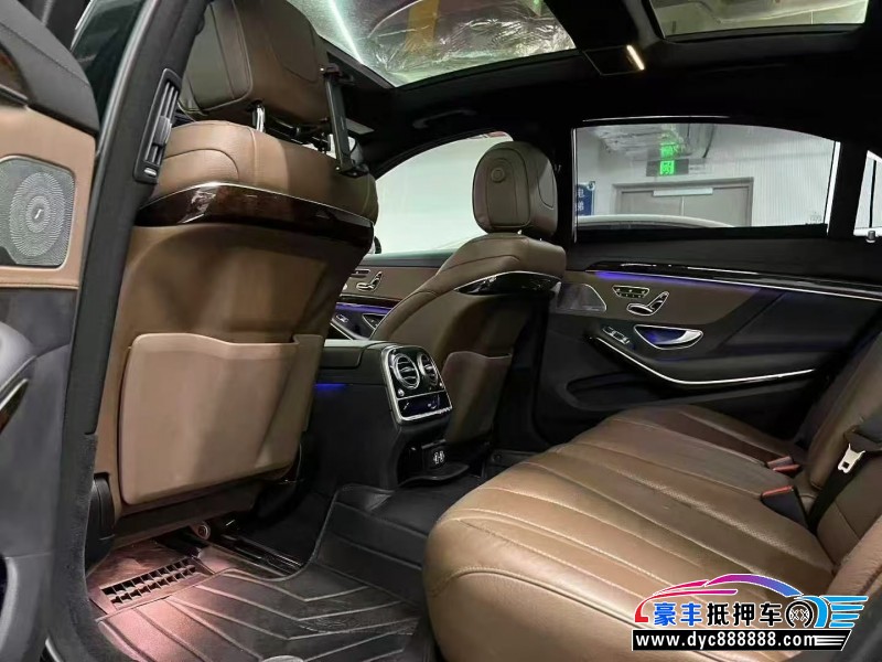 18年奔驰S轿车抵押车出售