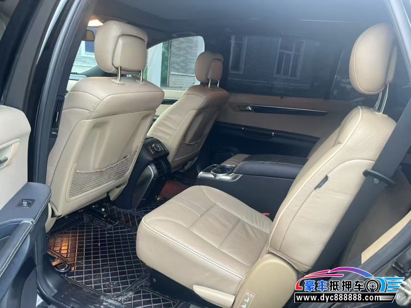 16年奔驰R轿车抵押车出售