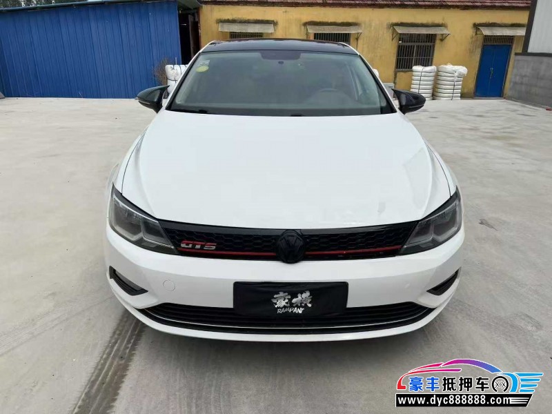 16年大众凌渡轿车抵押车出售