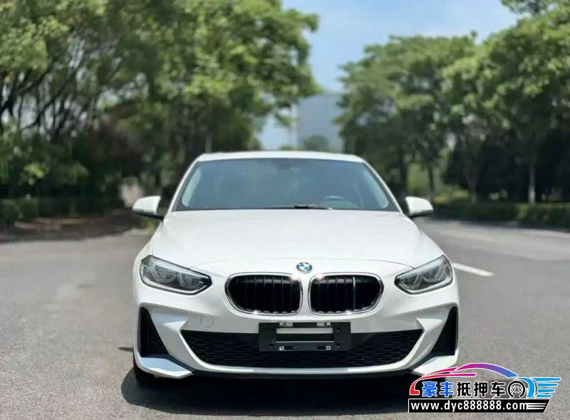 19年宝马1系轿车抵押车出售