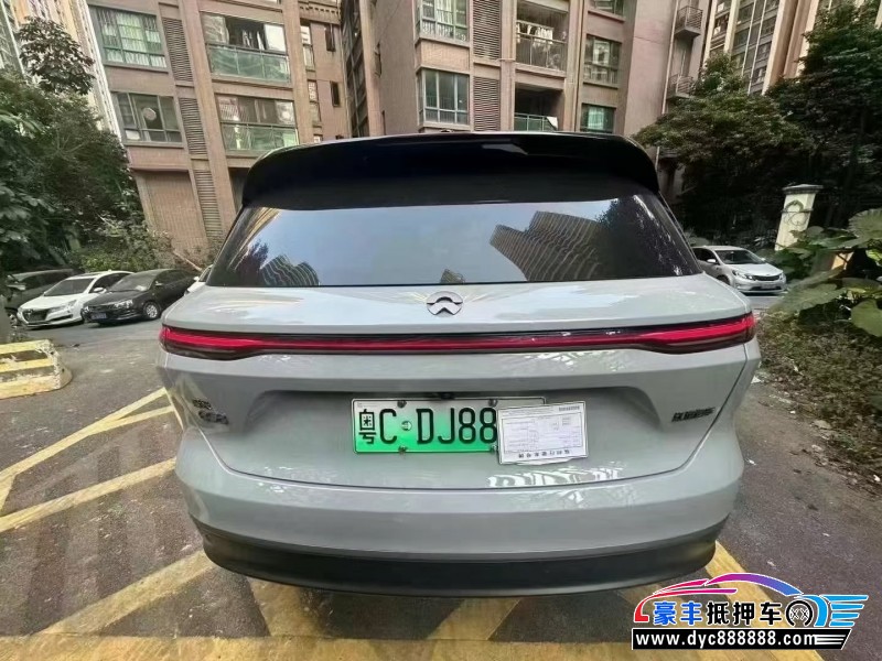 23年蔚来ES8轿车抵押车出售