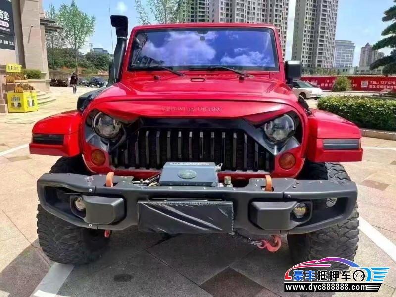 12年Jeep牧马人轿车抵押车出售