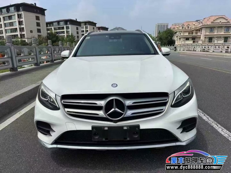 16年奔驰GLC轿车抵押车出售