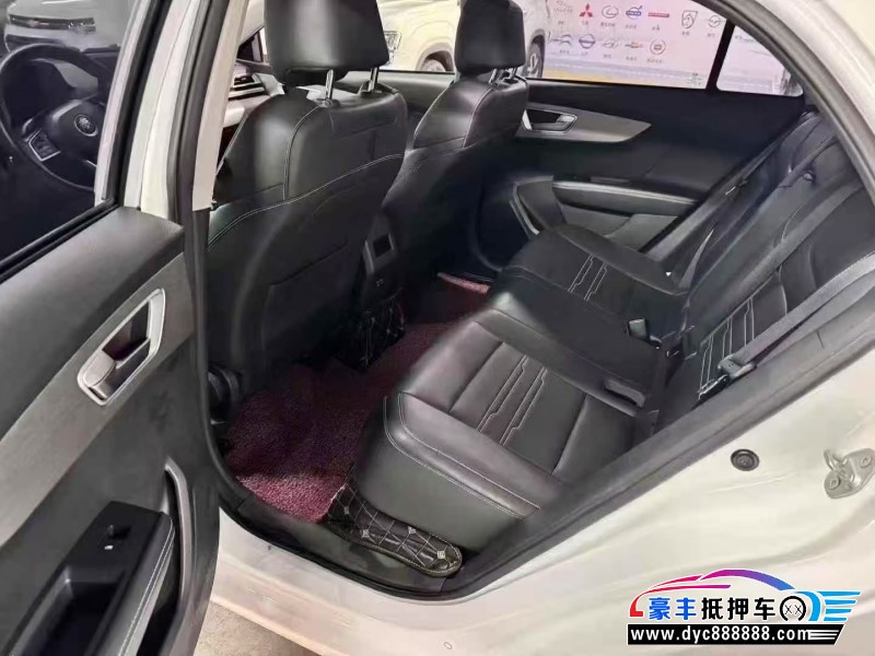 23年比亚迪秦轿车抵押车出售